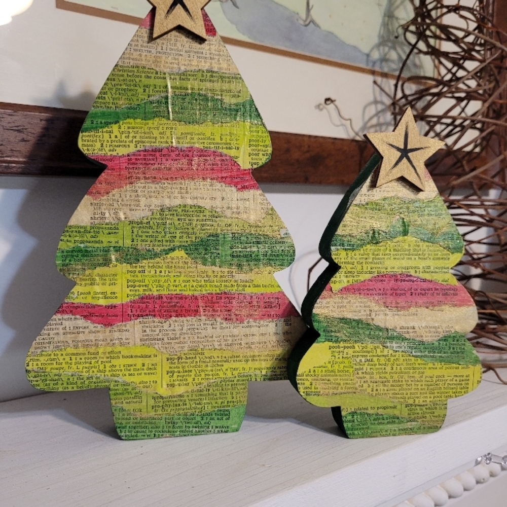 Colorful Holiday Tree Decor Set